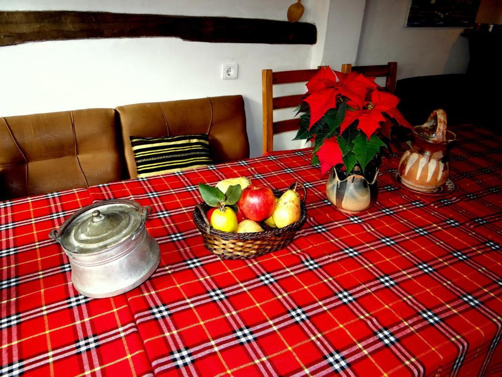 Chardaka Guest House คาโลเฟอร์ ห้อง รูปภาพ